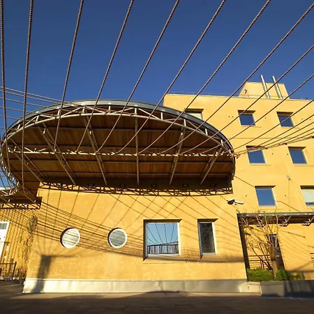 Cantine Ascheri Hotel