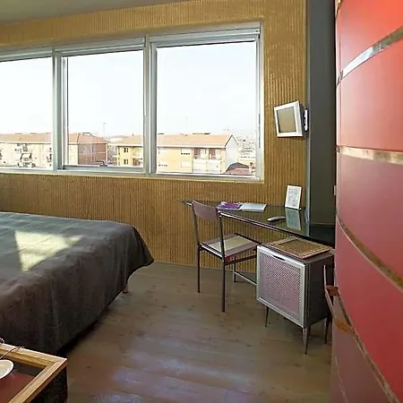Cantine Ascheri מלון ברה