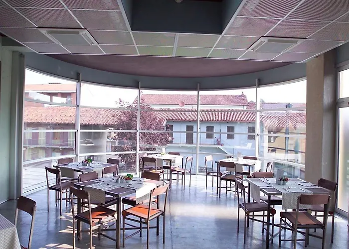 Cantine Ascheri 4* Бра