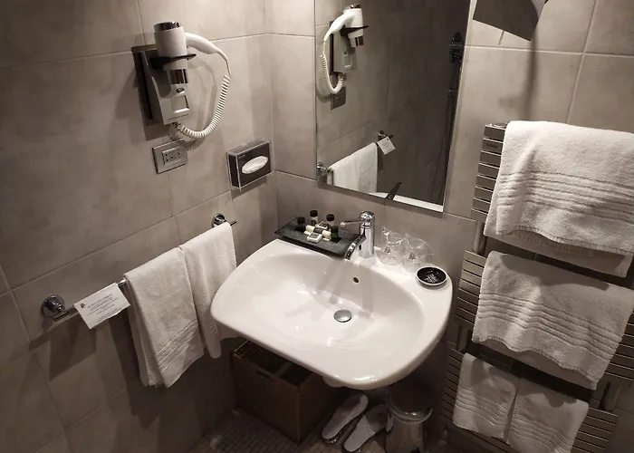 Cantine Ascheri Hotel 4*