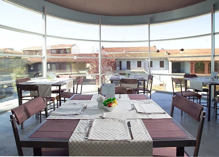 Cantine Ascheri Hotel