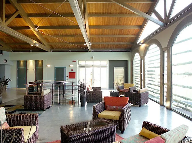 Cantine Ascheri Hotel Bra